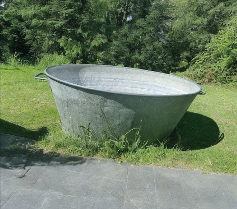 Grande bassine en Zinc